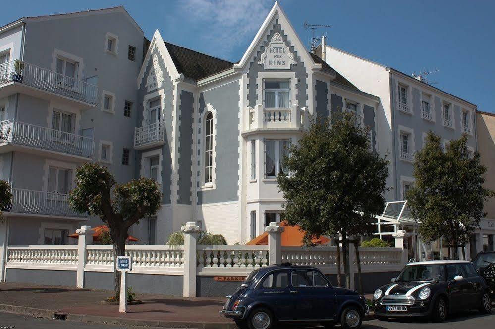 Hôtel Calme Des Pins&Spa Les Sables-dʼOlonne Exterior foto